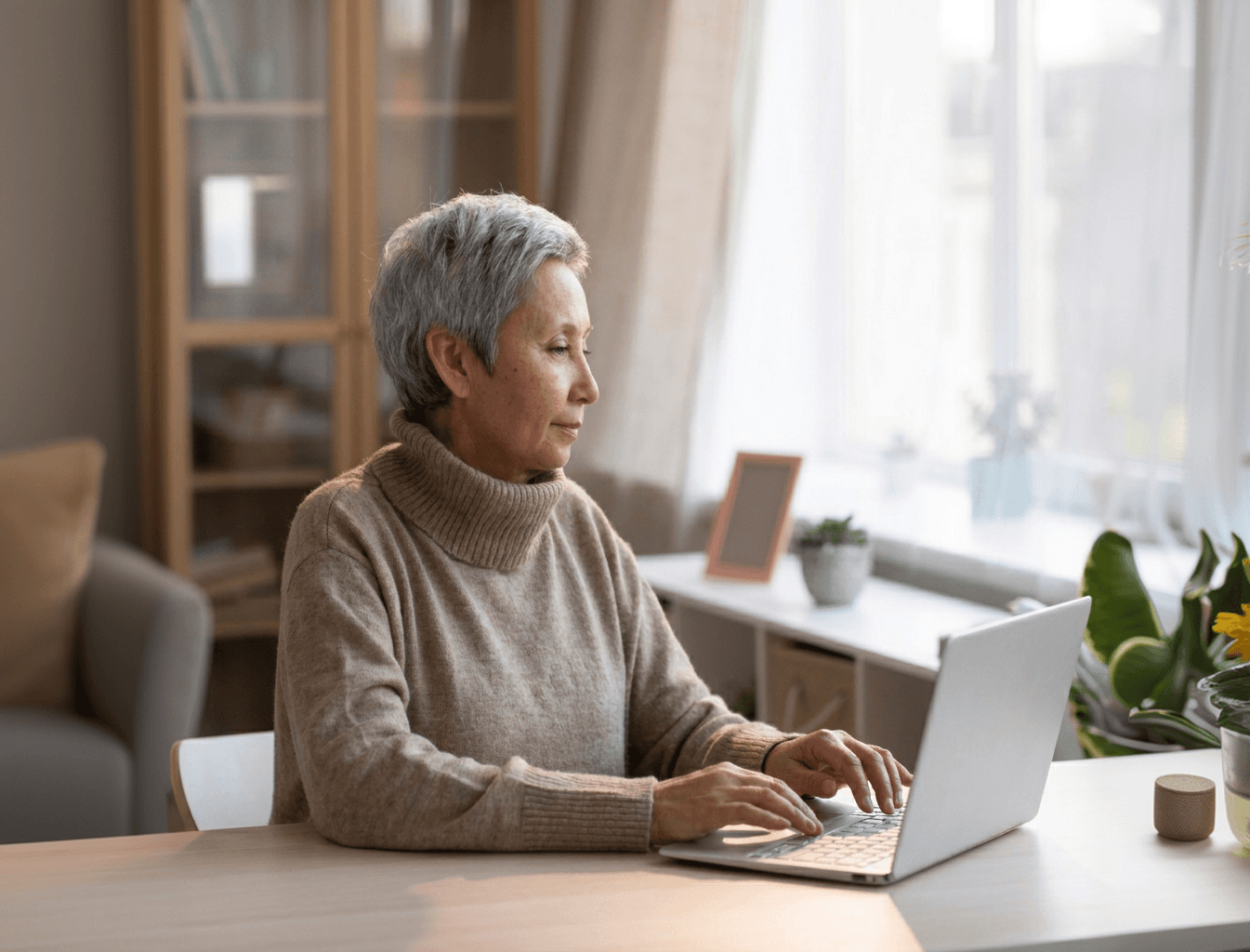 Member managing a ride on a laptop